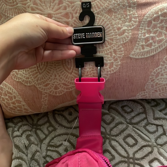 Barbiecore Brand New Steve Madden, Multi-Way Pink Bag - Picture 6 of 6